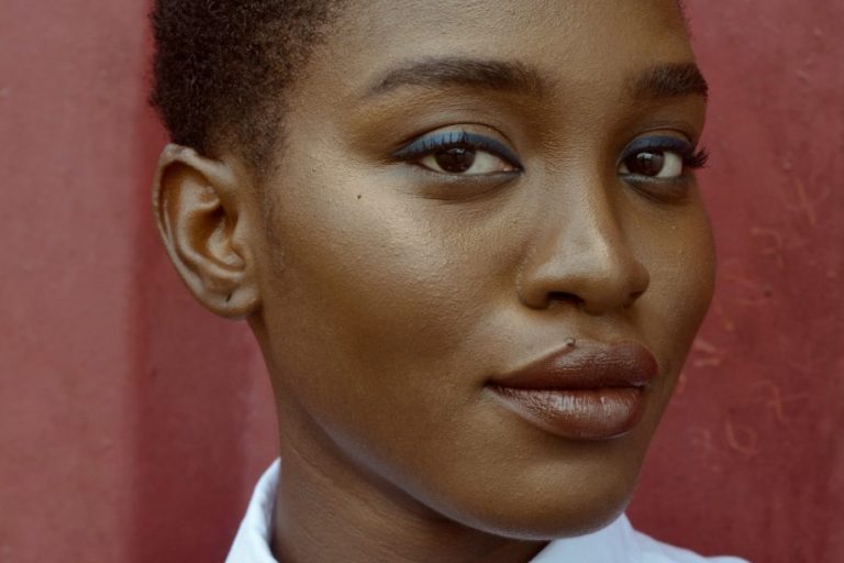 A Simple, Everyday Makeup Routine for Beginners!