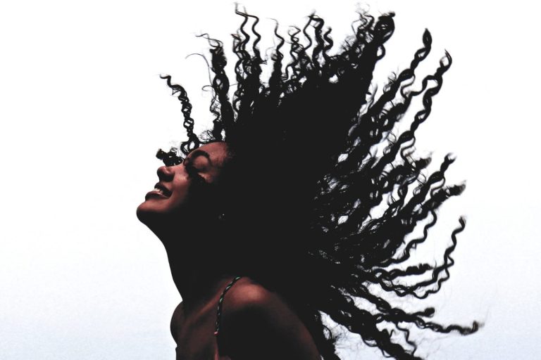 Hair Care Tips – For Healthy Strong Hair and Faster Hair Growth