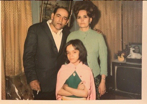 The Heirloom Mirror: Reflecting on Three Generations of Puerto Rican Beauty