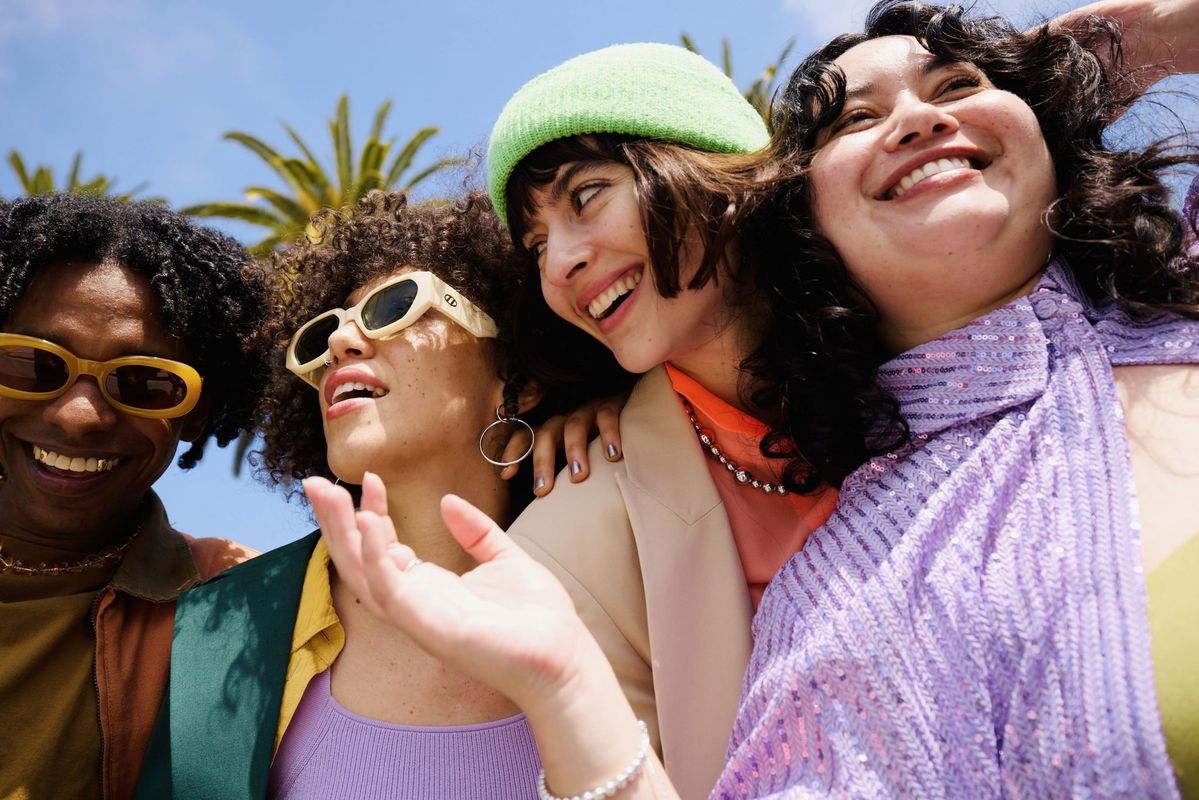 Love Is Dead, Friendship Is Forever